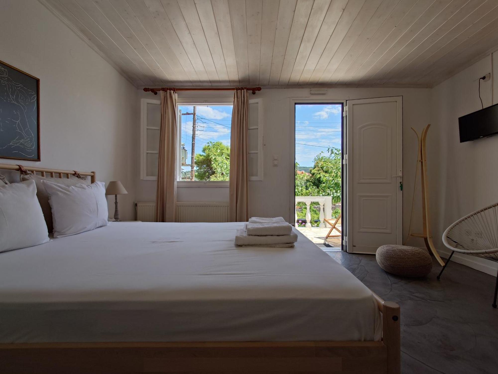 Elena Apartments Ithaca Vathy  Eksteriør bilde